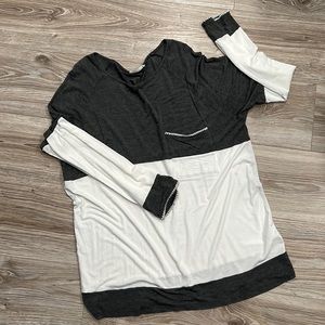 Women’s long sleeve top